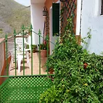 Comfortable House In Cruz 130 M² With Sea And Mountain View סנטה קרוז דה טנריף