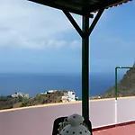 בית נופש Comfortable House In Cruz 130 M² With Sea And Mountain View *