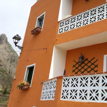 בית נופש Charming House With Stunning Sea View In סנטה קרוז דה טנריף