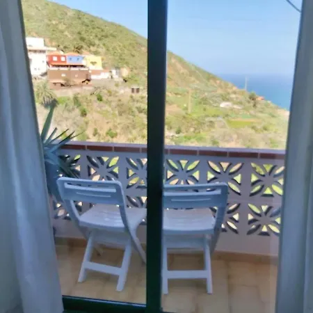 Charming House With Stunning Sea View In *