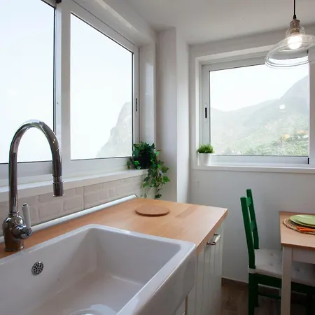 Comfortable House In Cruz 130 M² With Sea And Mountain View سانتا كروز دي تينيريف