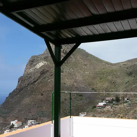 Comfortable House In Cruz 130 M² With Sea And Mountain View بيت للعطل