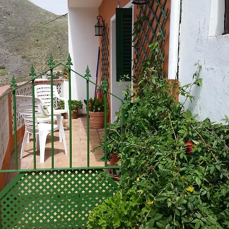 Comfortable House In Cruz 130 M² With Sea And Mountain View بيت للعطل