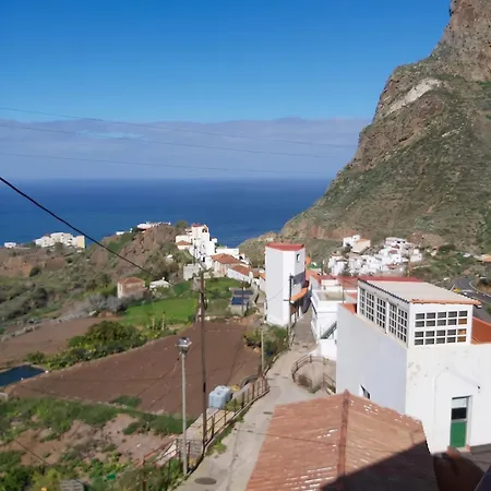 Comfortable House In Cruz 130 M² With Sea And Mountain View *