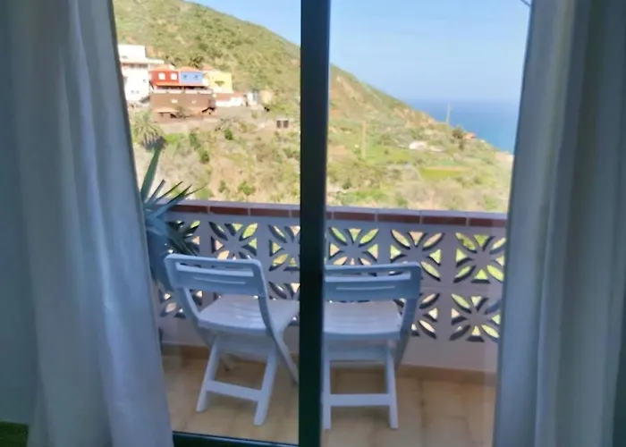 Comfortable House In Cruz 130 M² With Sea And Mountain View *