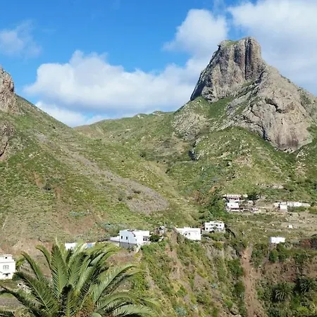 Comfortable House In Cruz 130 M² With Sea And Mountain View Feriehus *